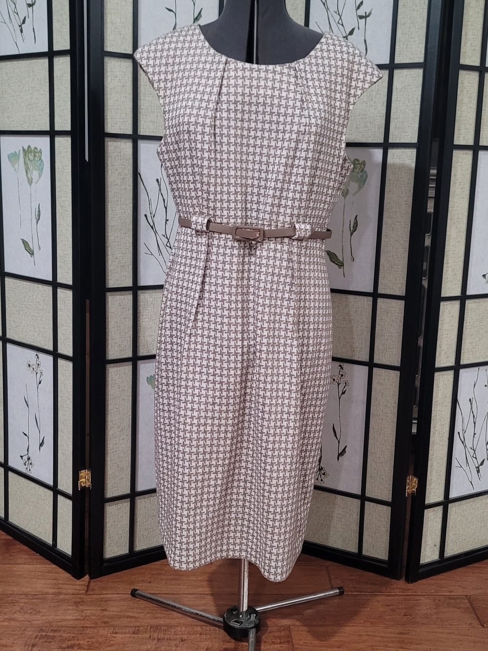connected apparel Taupe & White Houndstooth Sheath Dress
